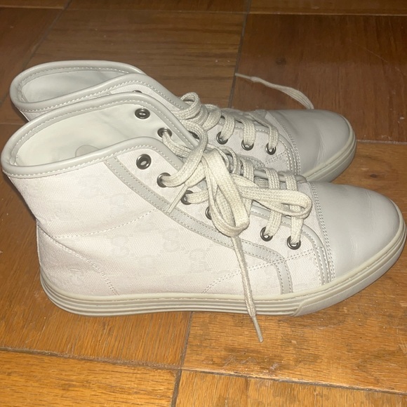 Gucci women’s GG canvas cloth sneakers size 36 - Picture 1 of 6